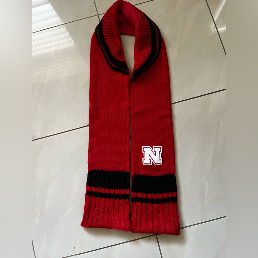 Adidas Nebraska Red Scarf With Collar And Black Trim